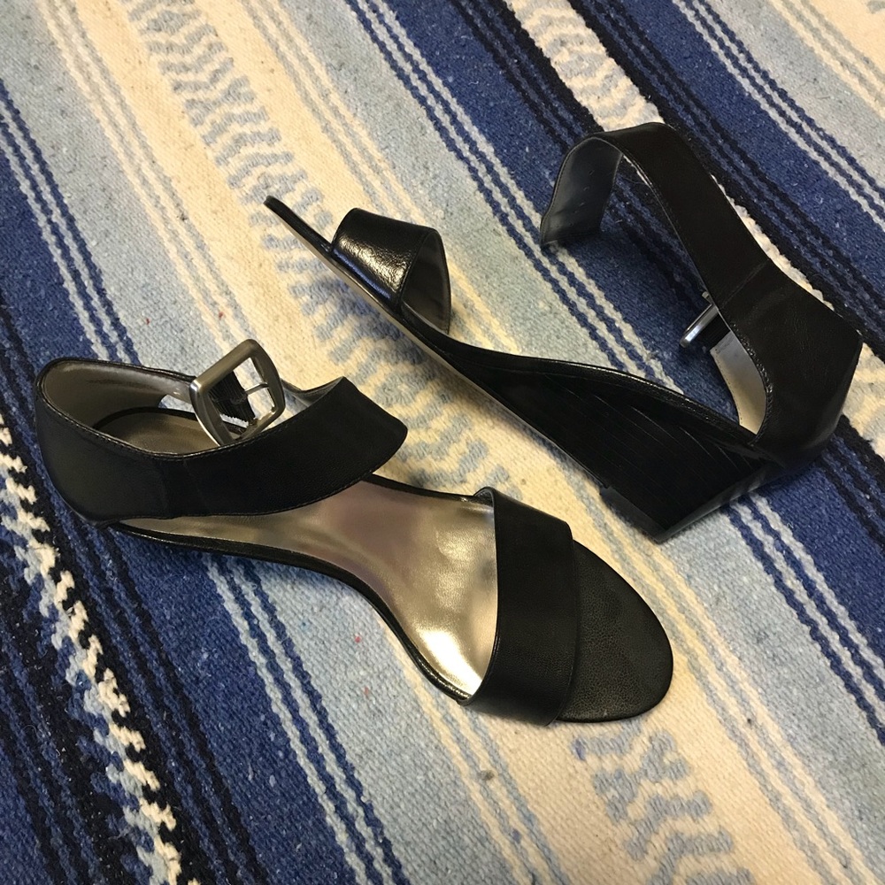 Nine West black wedge sandals 8.5